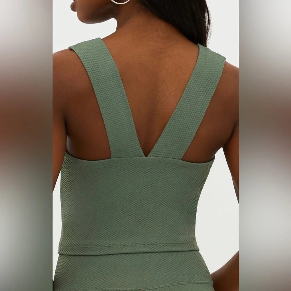 Beach Riot set NWT - Picture 2 of 13